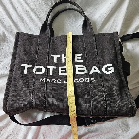 Marc Jacobs Black Tote Bag - Picture 2 of 9